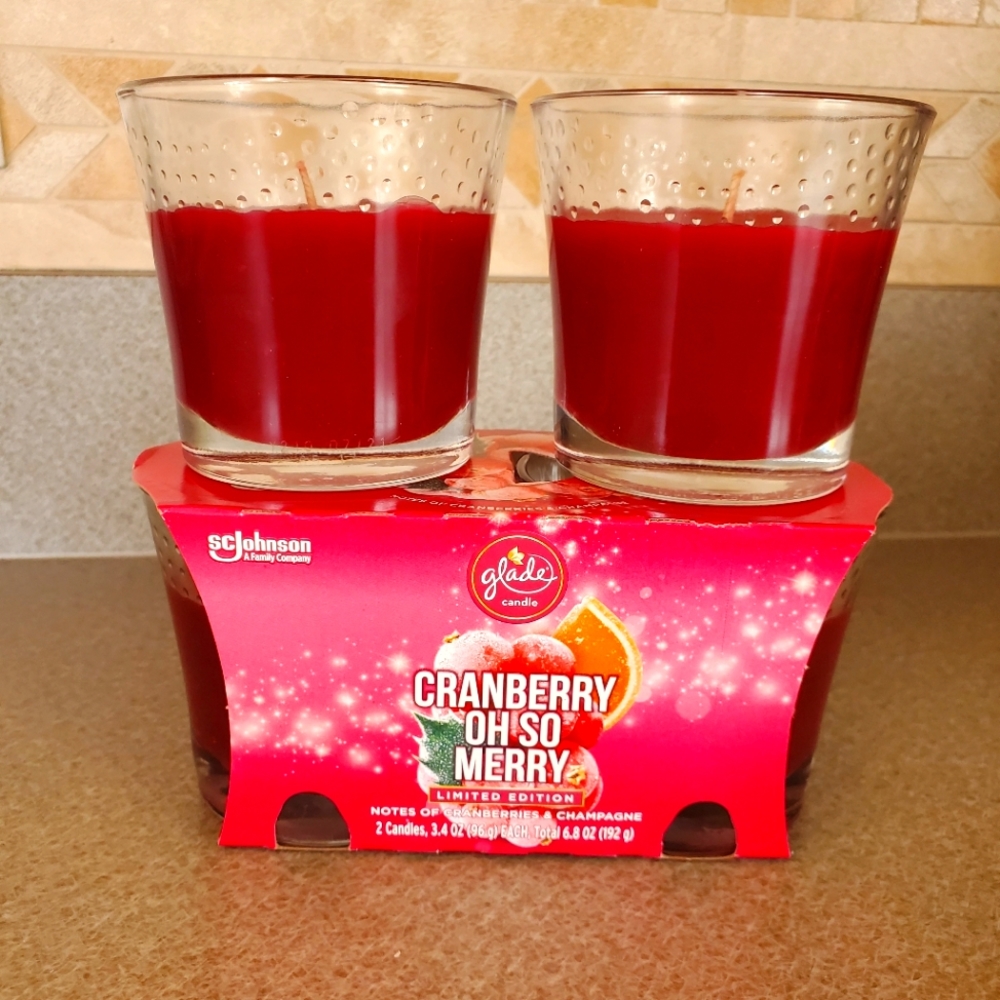 4 Cranberry candles from glade